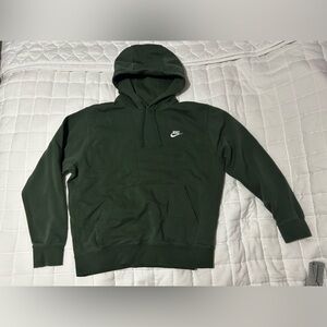 Nike Sportswear Club Fleece Pullover Hoodie